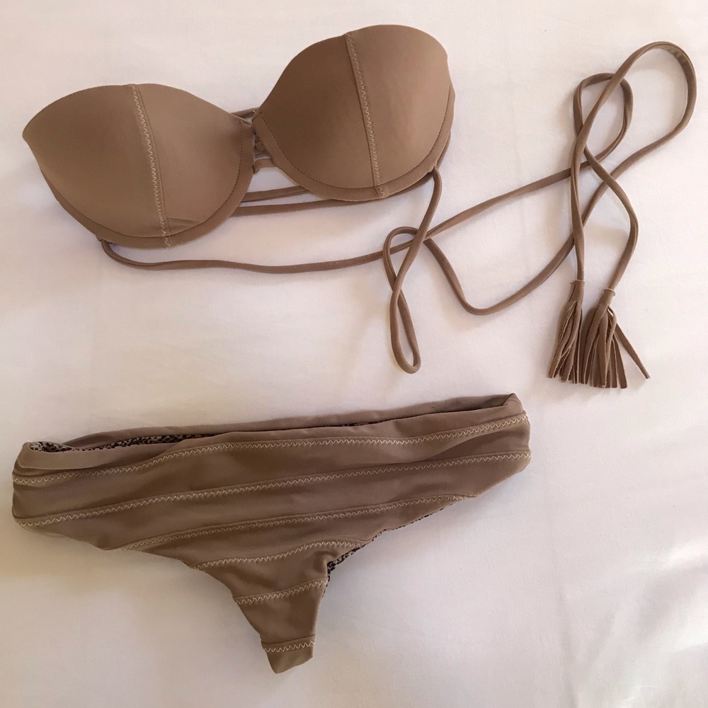 Acacia la perouse top M and matching bottom S